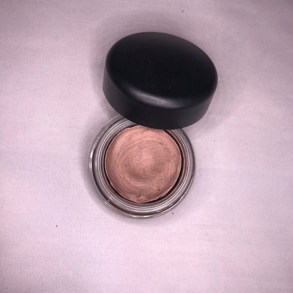 Mac paint pot